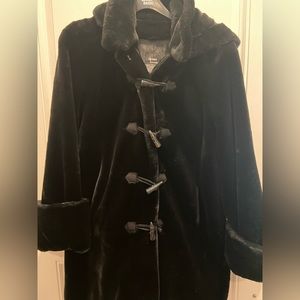 VINTAGE - DENNIS BASSO Faux Fur Women’s Coat